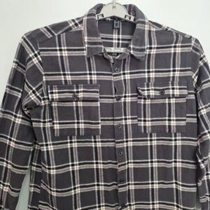 Forever 21 Mens XL Plaid Button Down Flannel Shirt Jacket Black White Plaid